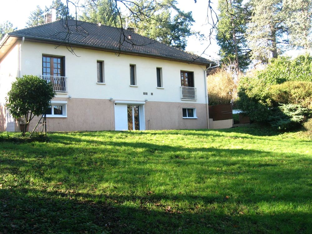 Maison de 170 m² sur terrain arboré de 3000 m²