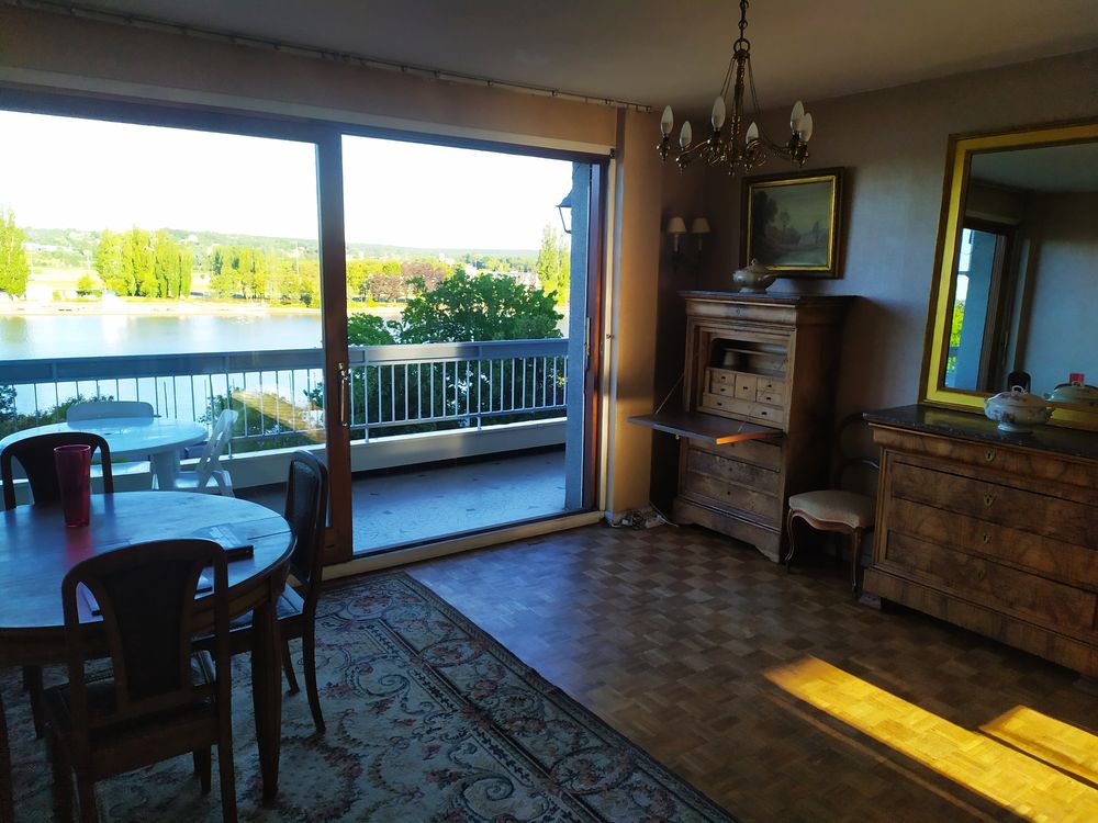 La plus belle vue de Vichy en 3 P Terrasse !