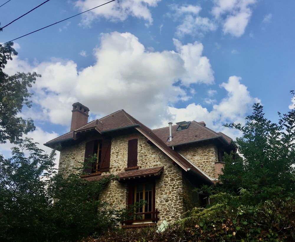 Maison en meulière sur hauteurs de Villeneuve-Saint-Georges