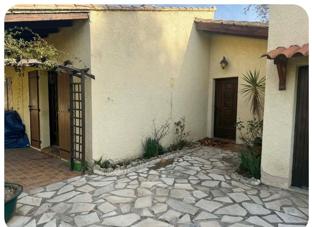MAISON DE PLEIN PIED 103M2 JARDIN 537 M2 AVIGNON