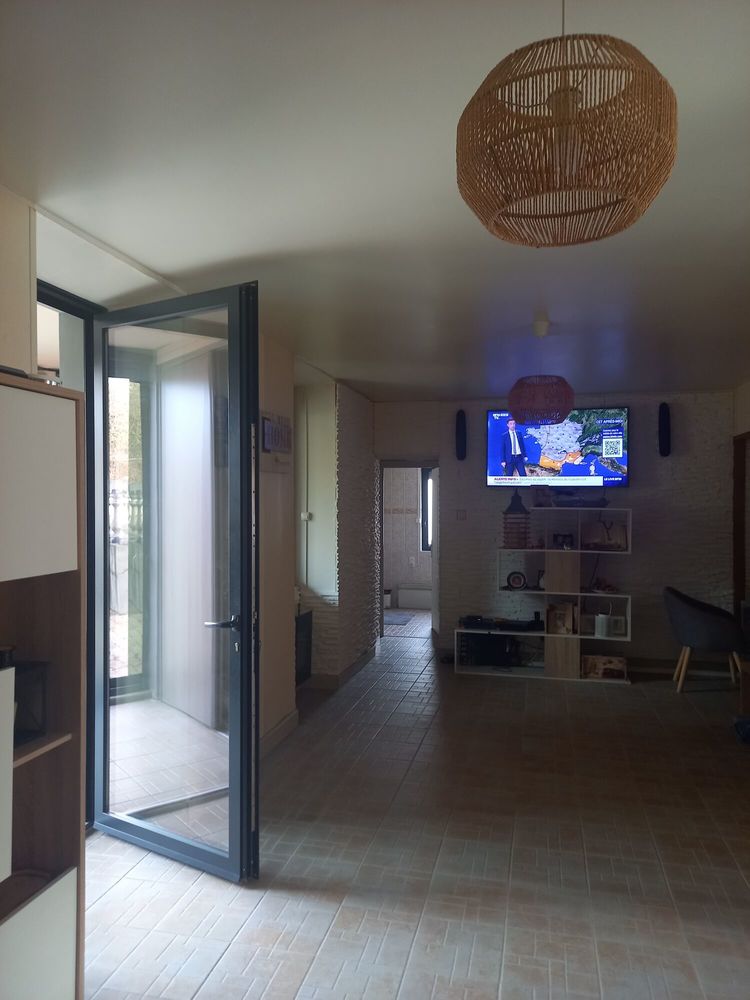 maison f5 rdc+appartement loué au 1er