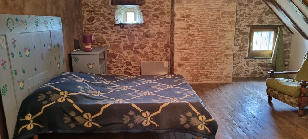 maison de village de 200M2 environ ,située à Juillac 19350.