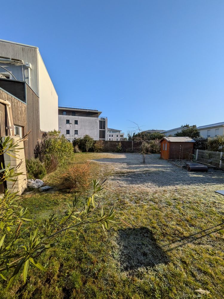 Maison T5 100m² avec jardin - 345 000 €