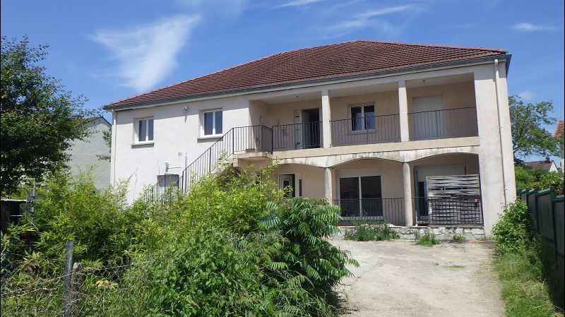 Très Grand appartement rez de chaussee