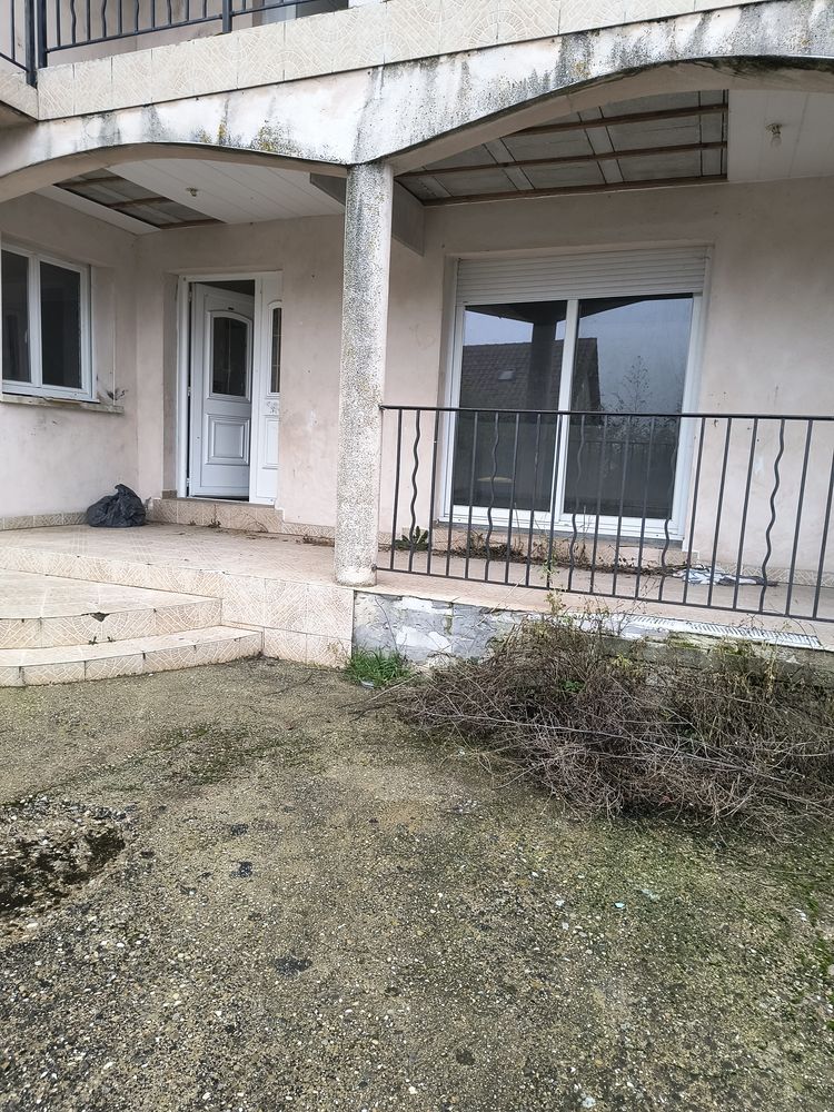 Très Grand appartement rez de chaussee