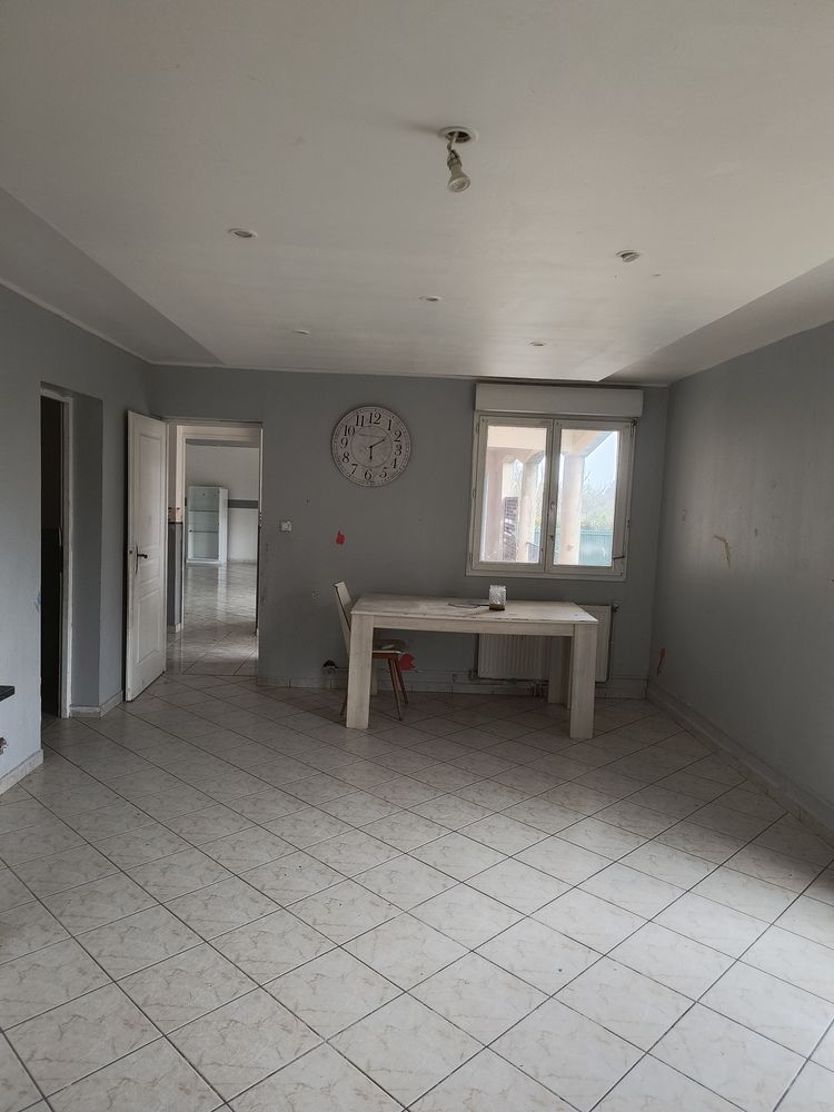 Très Grand appartement rez de chaussee