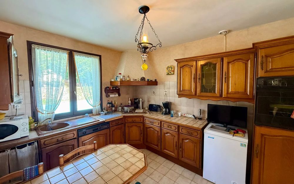 maison de ville Lablachere Meublée 07230