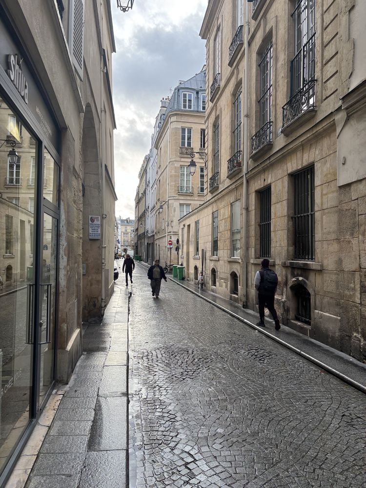 Cave ? 40m2 - 470€/mois - Paris 2ème ? Réaumur-Sebastopol et