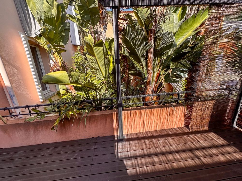 Appartement, Terrasse, en centre-ville, à 100m de la plage