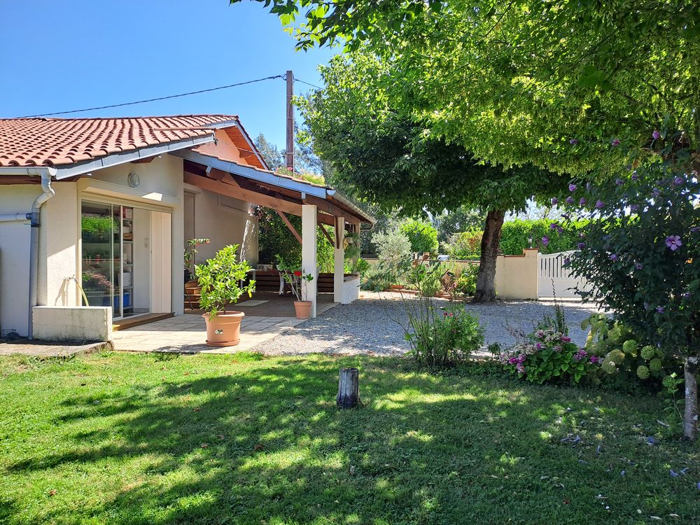 A St Nicolas de la Grave 82210 maison 5 pièces efficiente