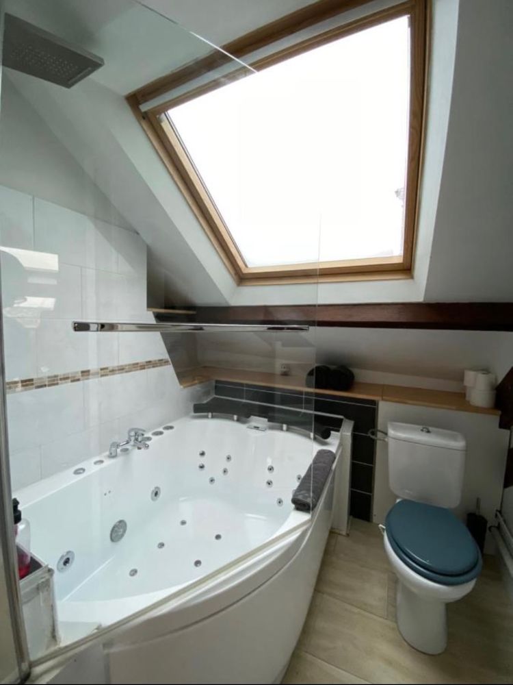 Grand T2 lumineux avec spa 40-60m2 centre Boulogne/mer