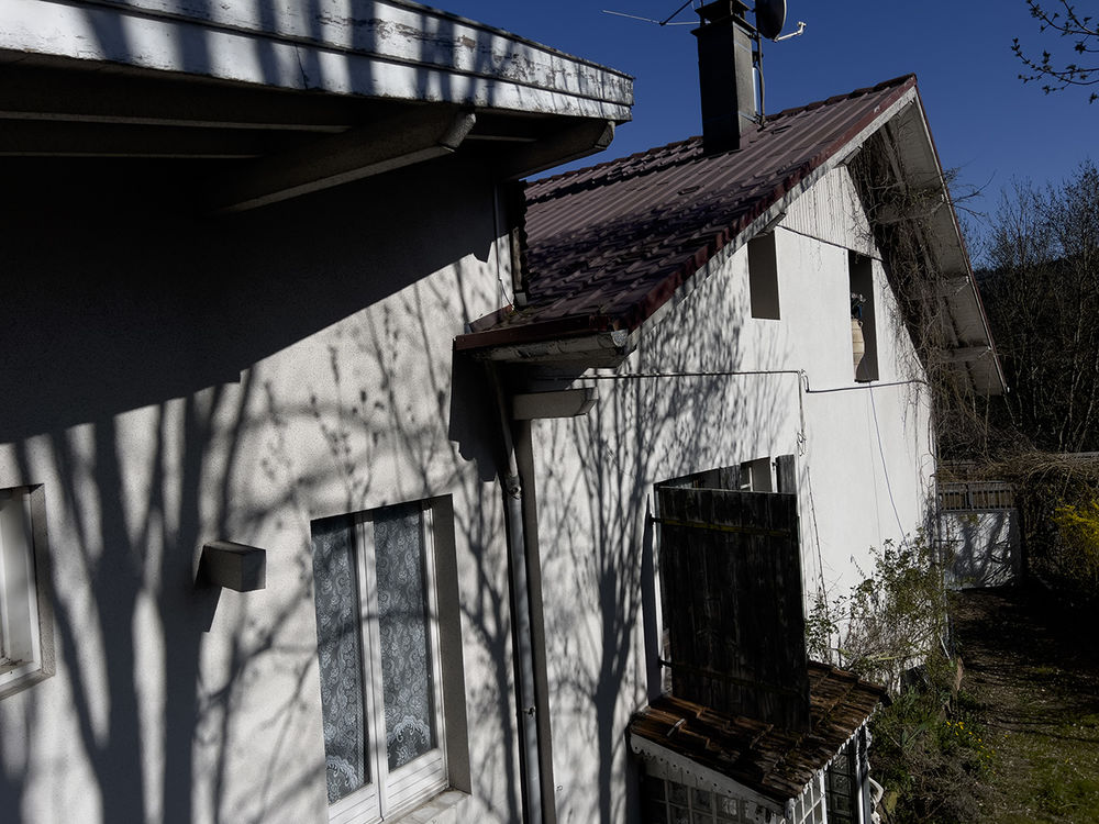Ancien corps de ferme rénové habitable à moderniser
