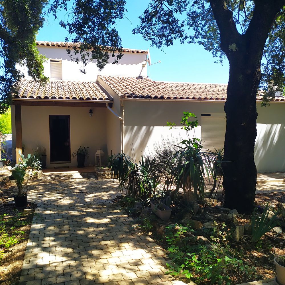 Villa rénovée de 149 m² avec vue exceptionnelle La Boissière