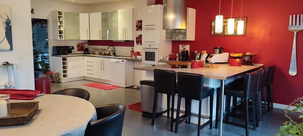 MEULIERE RENOVEE - CENTRE VILLE