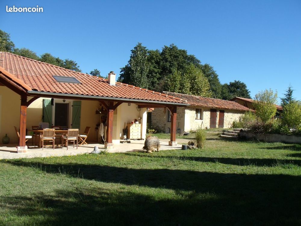 Propriété avec plan d'eau et ancien moulin