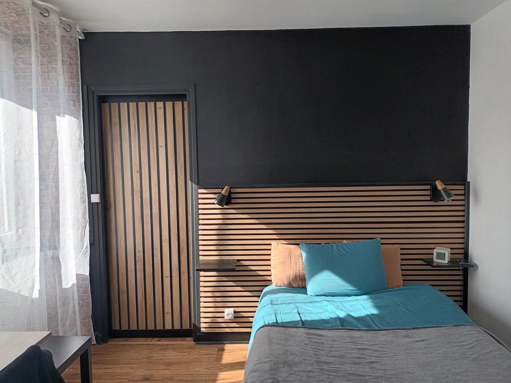 APPARTEMENT MEUBLE DE 35M2 AVEC JARDIN