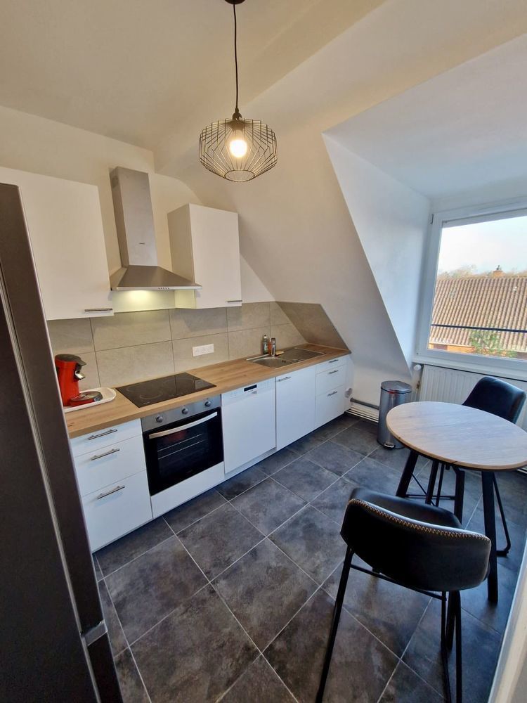 T3 rénové, meublé et lumineux de 45 m² - quartier STOCKFELD