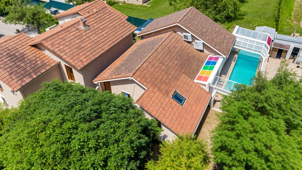Magnifique maison familiale avec piscine a 8 km Nord de Lyon