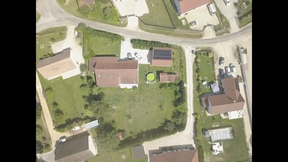 et/ou Maison ferme Bressane 200 M2 basse NRJ