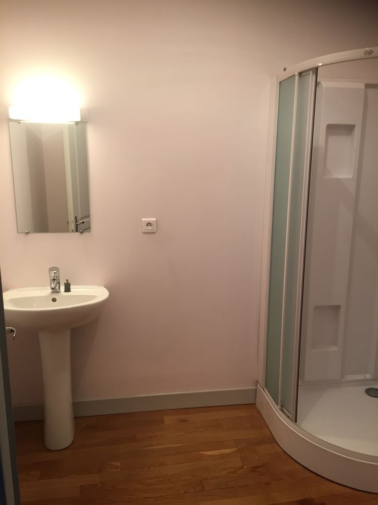F3 proche commerces centre Aixe sur Vienne 94m2