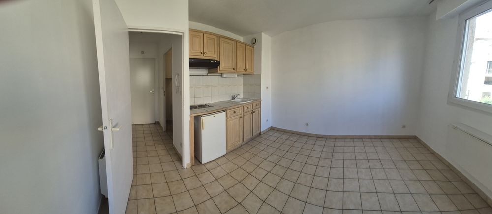 studio (Aubagne) : résidence principale/investissement