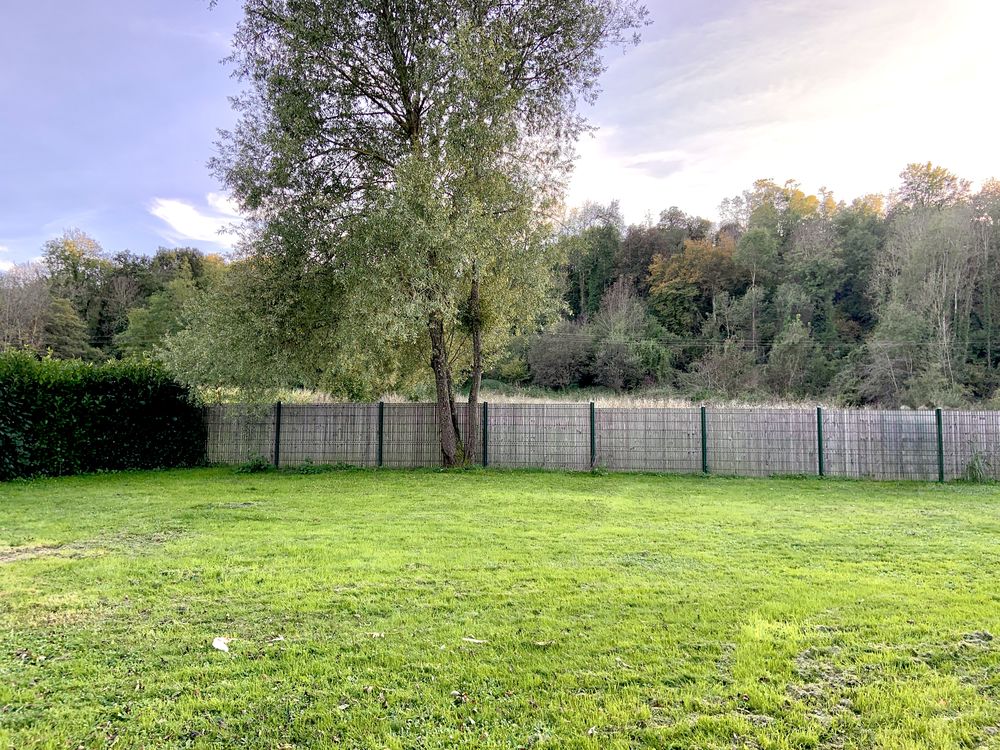 Maison familiale plain pied 144 m² + grange 100m2