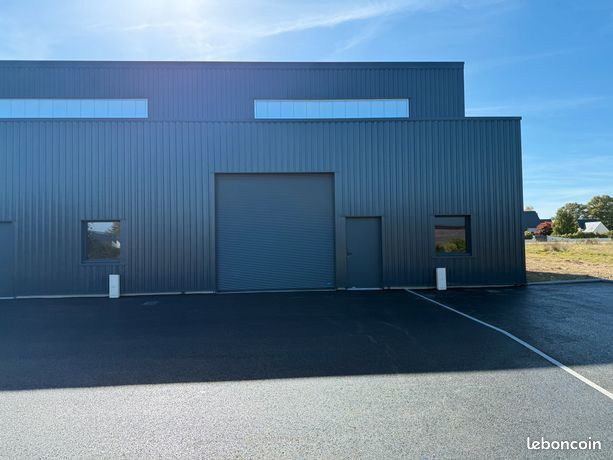 Local d'activité neuf 250 m² Artisan / Stockage pro