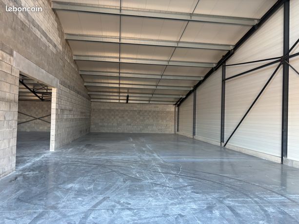 Local d'activité neuf 250 m² Artisan / Stockage pro