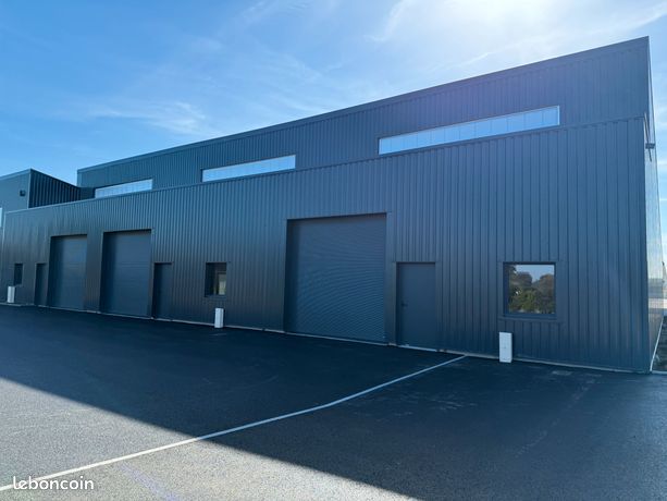 Local d'activité neuf 250 m² Artisan / Stockage pro