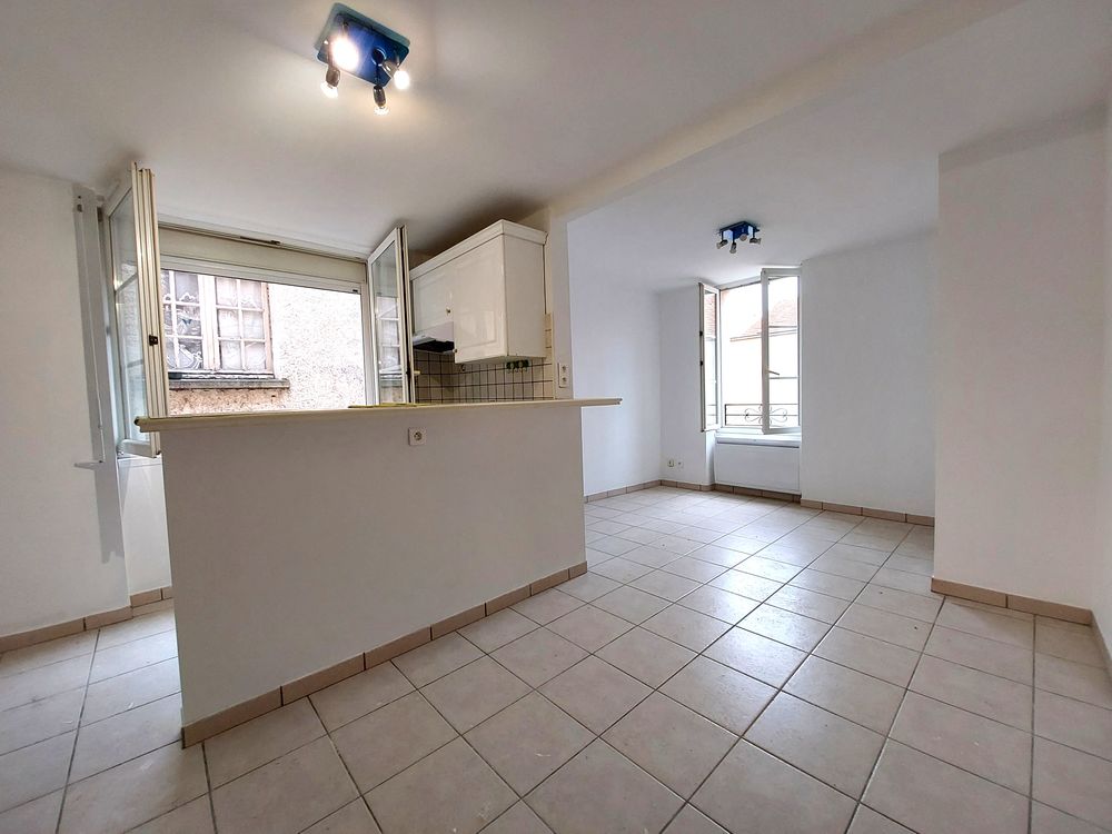 Appartement 31 m2 à LUZECH, 15 min. de CAHORS