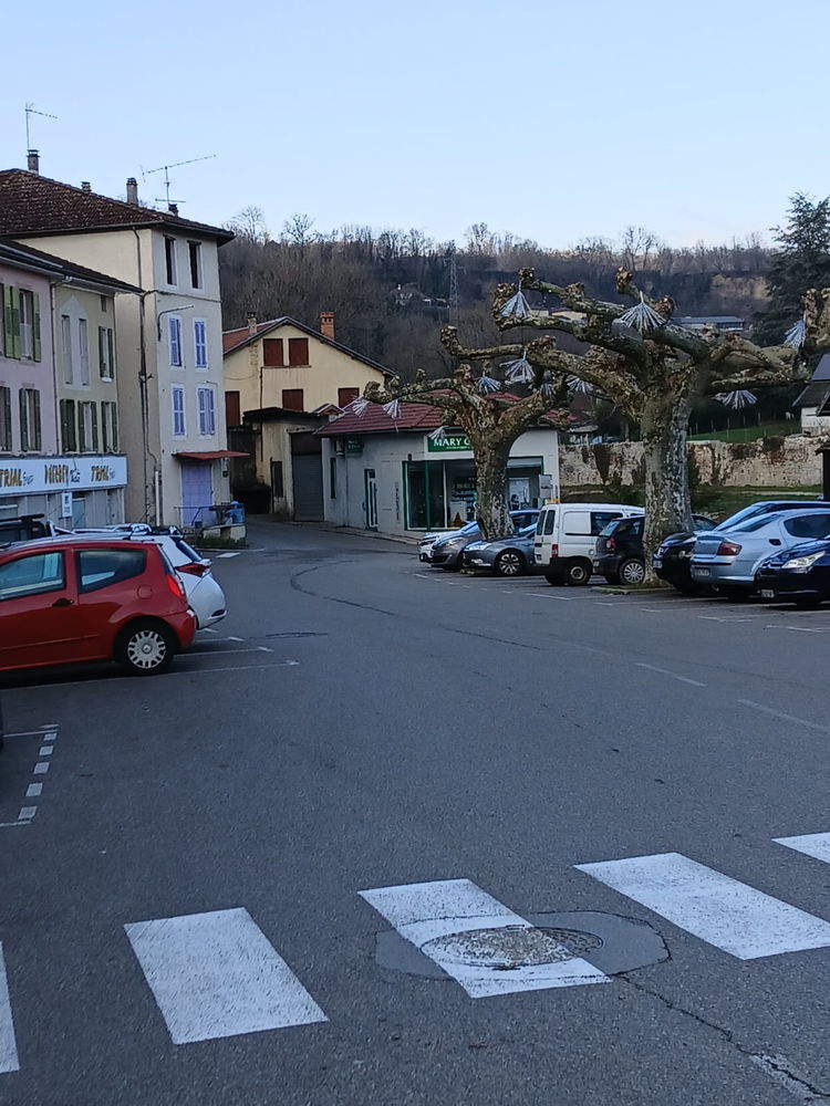 Appartements + local commercial