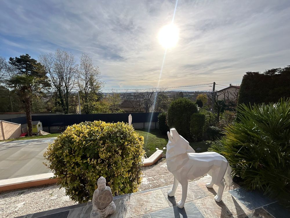 Superbe Maison avec Extérieur de Rêve
