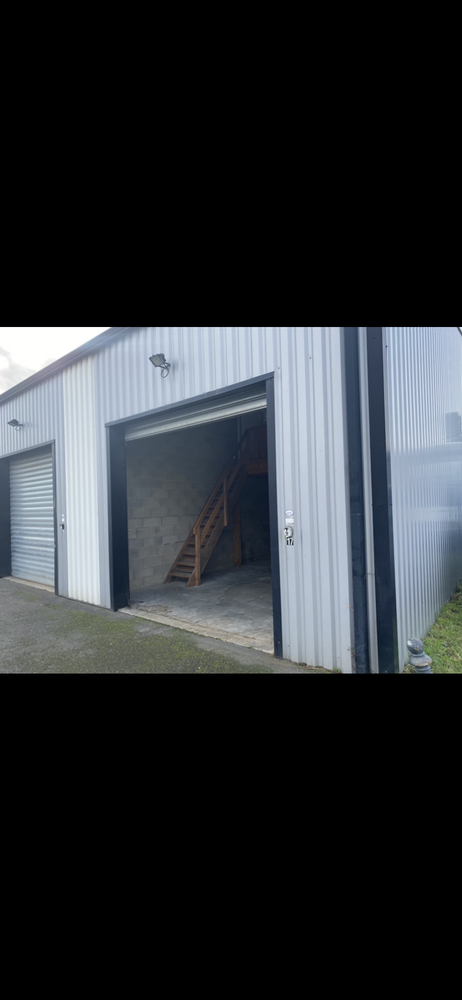 Atelier de Stockage 85 M²