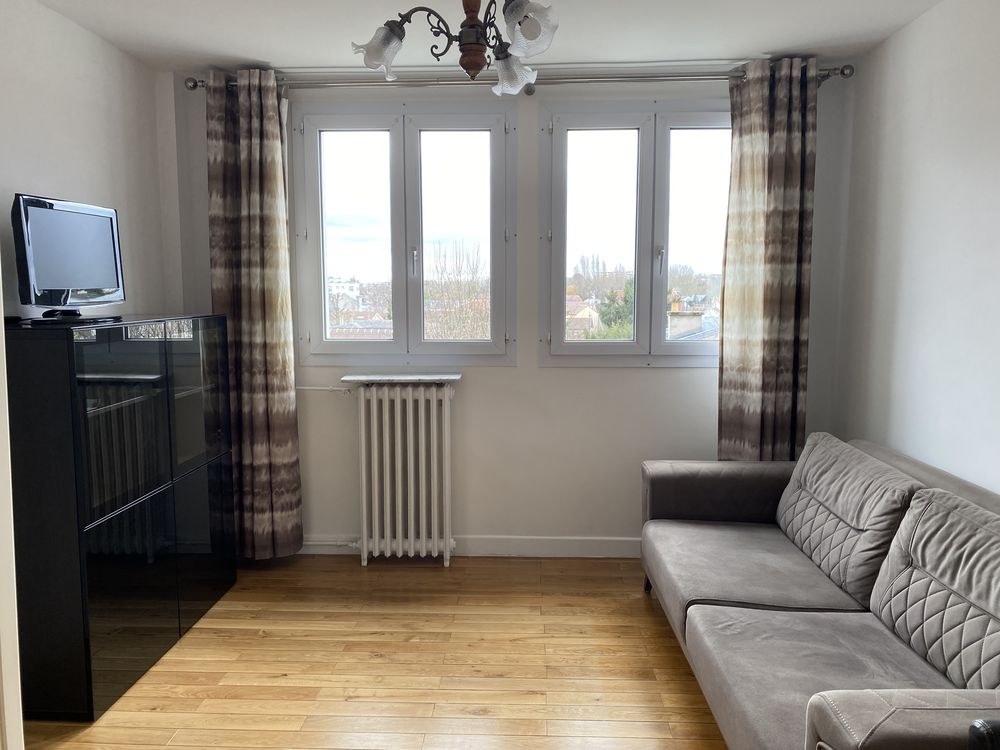 APPARTEMENT 2 PIECES 48 m² meublé, lumineux, rénové
