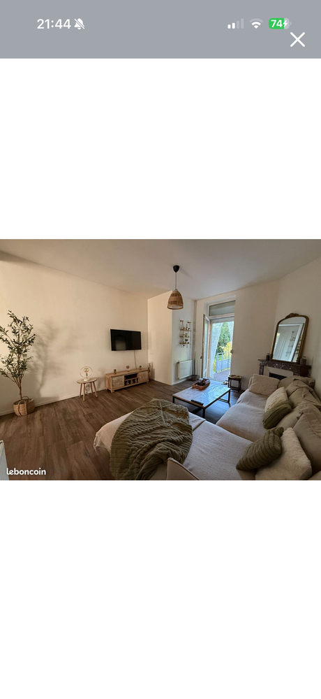 Maison avec jardin et vue sur la nature à Sedan gare