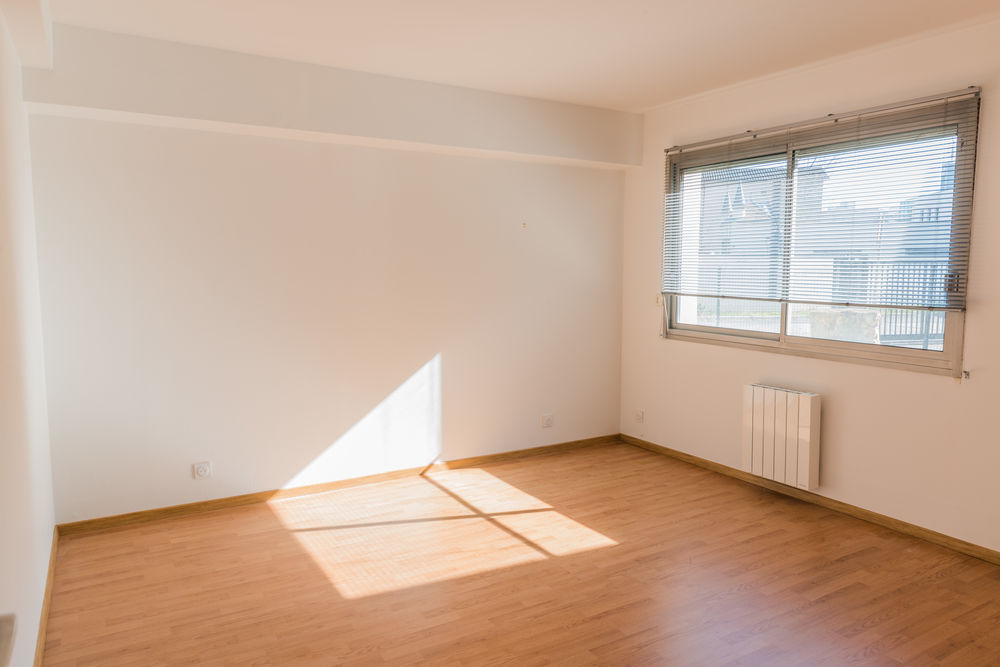 APPARTEMENT RC 3 pieces voir 4 +terrain jouissance privative