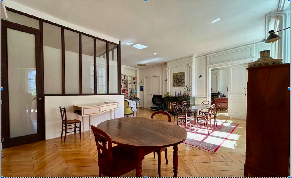 Superbe appartement atypique de charme à 35 minutes de Lyon