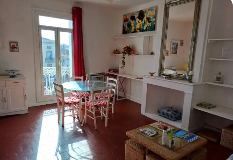 AGDE ,bien situé ,appartement meublé; lumineux; 43 m2.