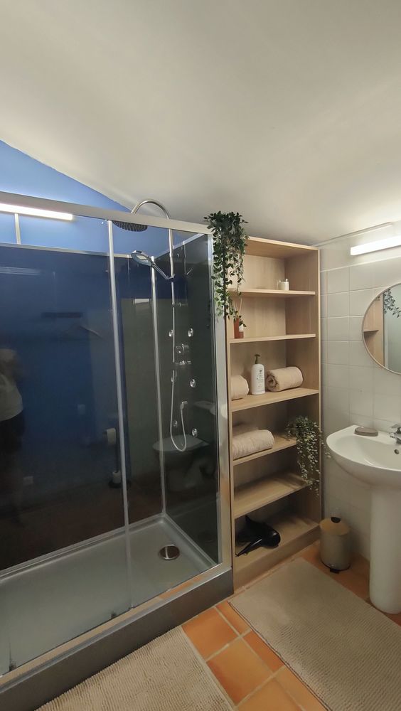 Ensemble immobilier rare : maison + gîte meublé