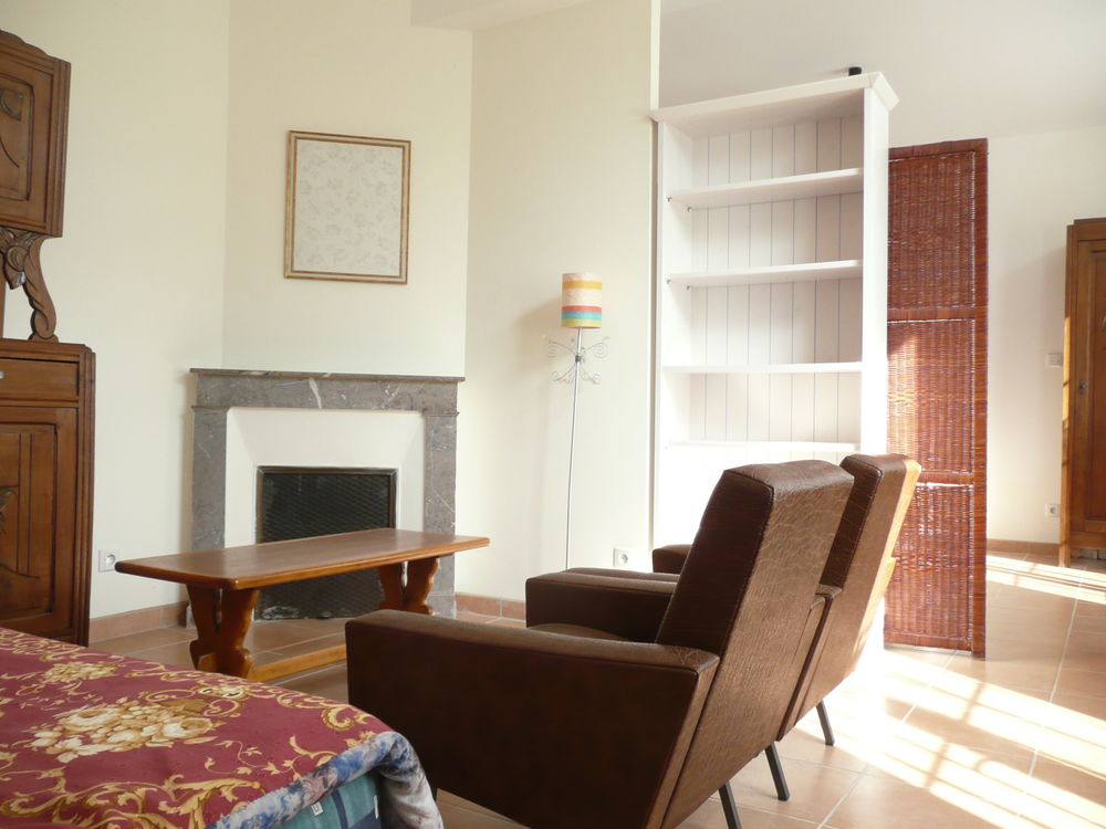 Particulier PAVILLON MEUBLE 40 M²,