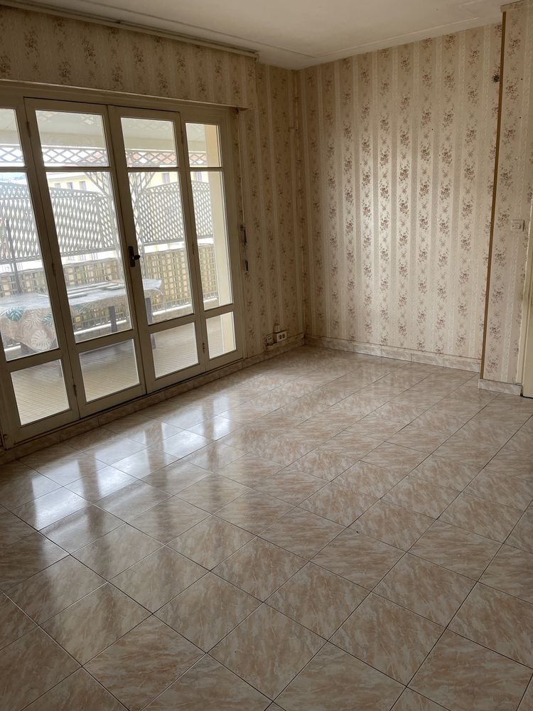 Particulier, appartement T2 à Nice Riquier