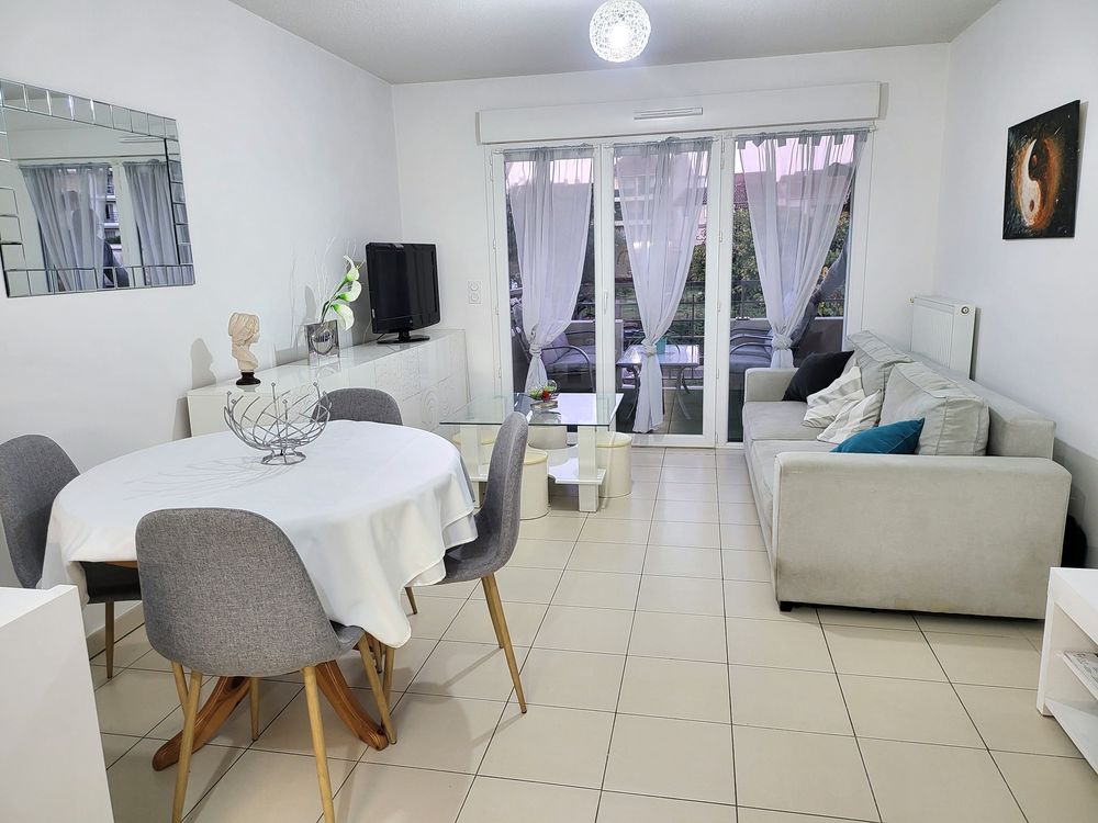 Appartement T 2 avec terrasse