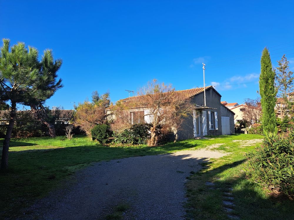 MAISON LUMINEUSE SANS VIS A VIS