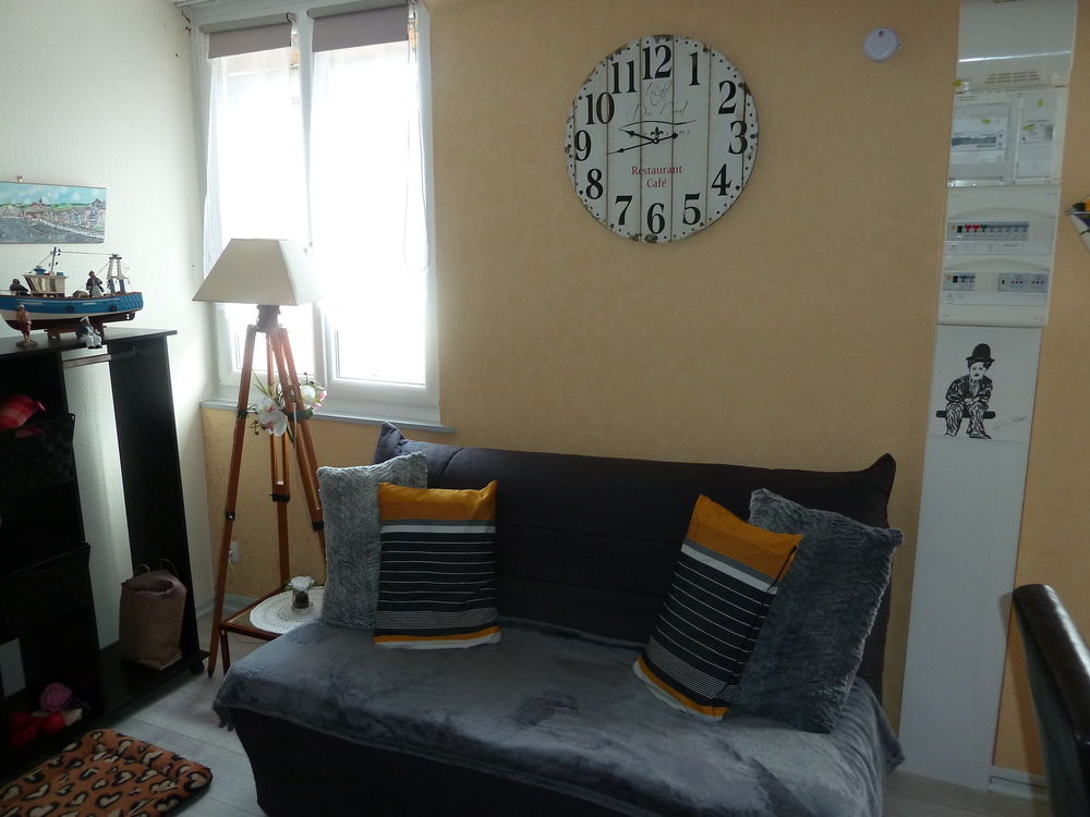 STUDIO PROCHE DE LA PLAGE ET DES COMMERCES