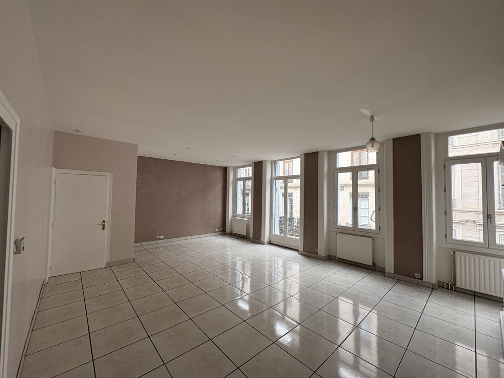 appartement 120 m2 , centre ville 42000 Saint Etienne