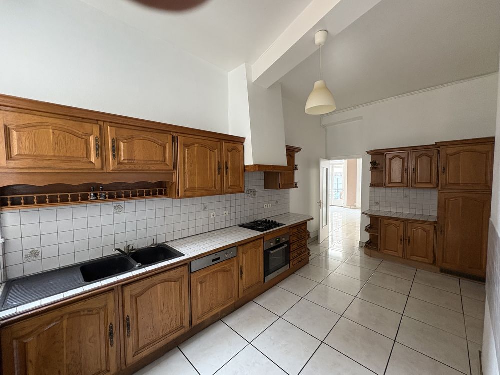 appartement 120 m2 , centre ville 42000 Saint Etienne