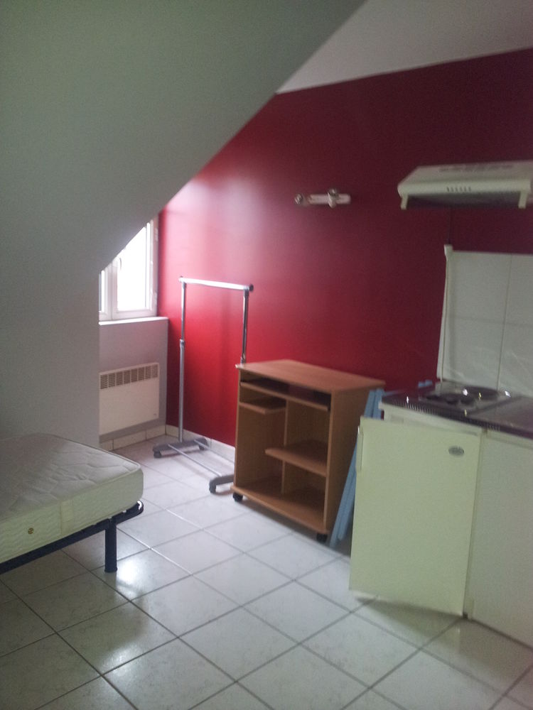Joli studio meublé