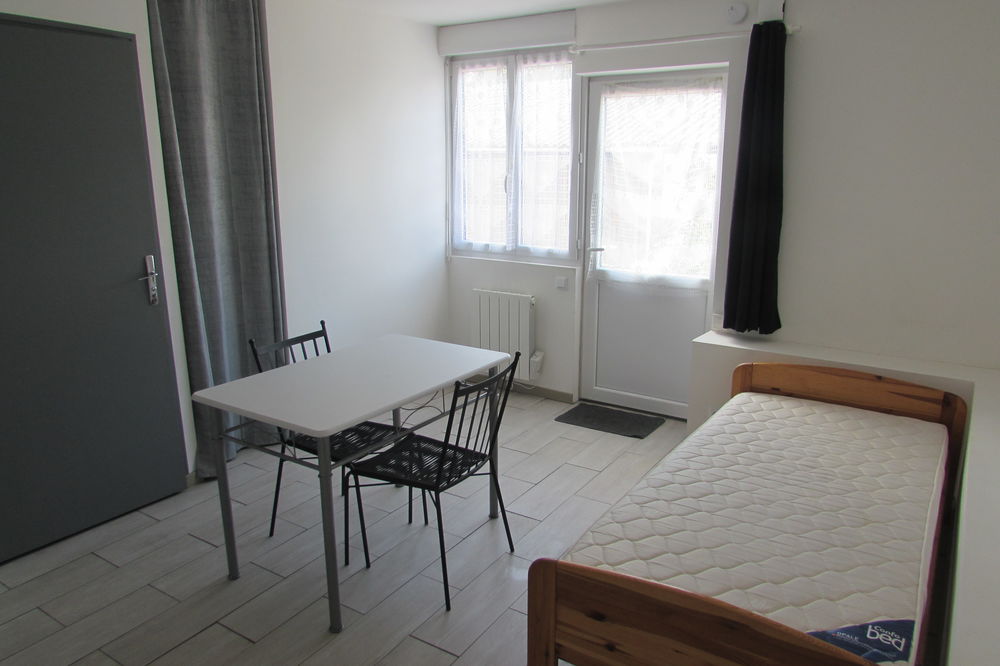 studio meublé