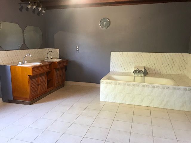 Maison de 240 m2 dans ferme équestre