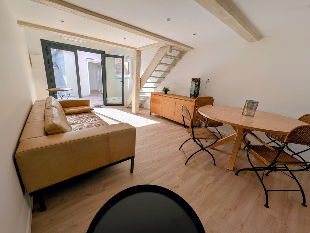 St Raphaël les plaines - bastidon rénové T2/T3 Terrasse